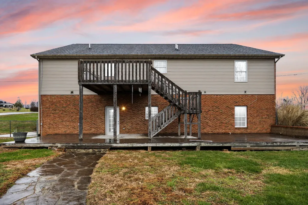 1459 Kit Cowan Road Somerset KY 42501