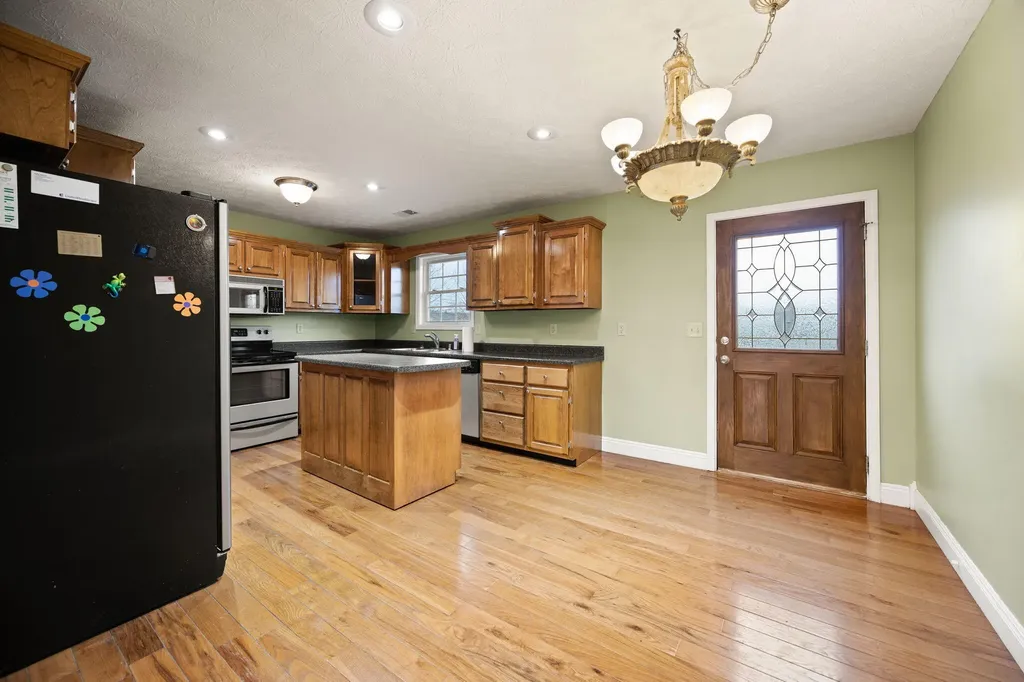1459 Kit Cowan Road Somerset KY 42501