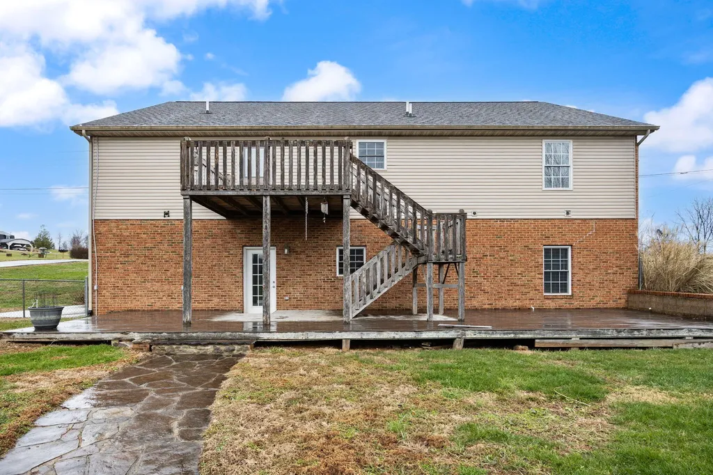 1459 Kit Cowan Road Somerset KY 42501