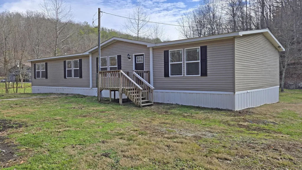 532 Brushy Fork Road West Liberty KY 41472
