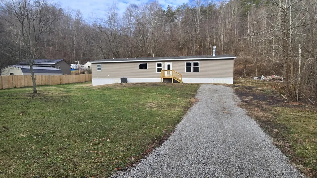 532 Brushy Fork Road West Liberty KY 41472