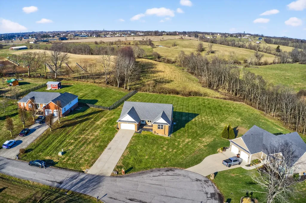 479 Dorton Drive Lancaster KY 40444