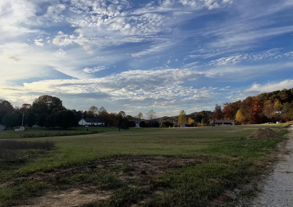 Lot 5 Laredo Drive London KY 40741