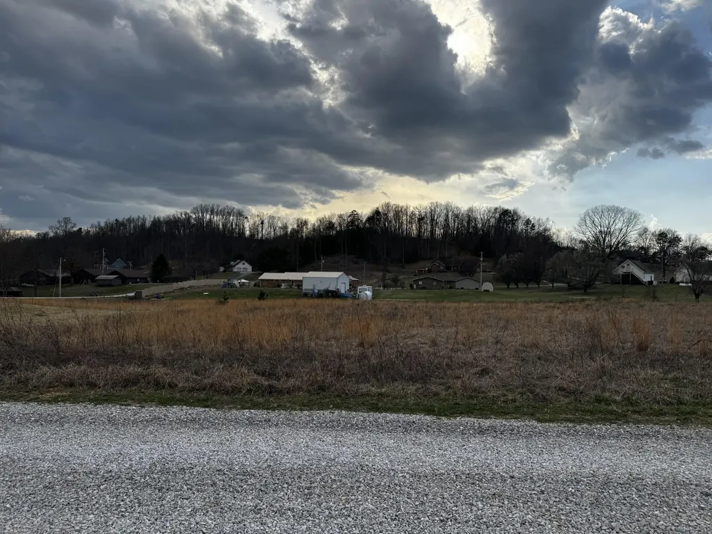 Lot 5 Laredo Drive London KY 40741