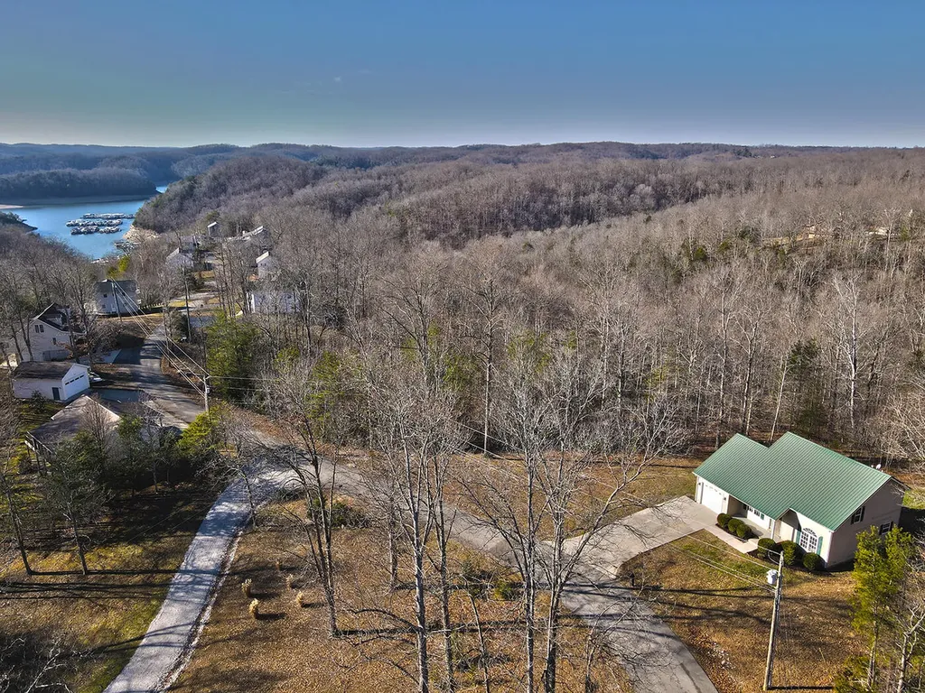 226 Dockview Road Monticello KY 42633