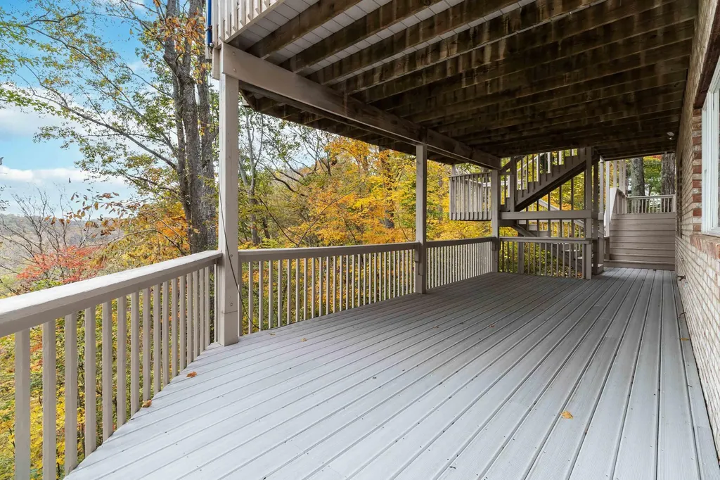 3934 Hickory Hill Drive Somerset KY 42503