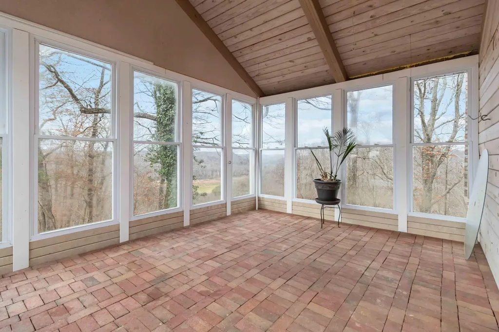 3934 Hickory Hill Drive Somerset KY 42503