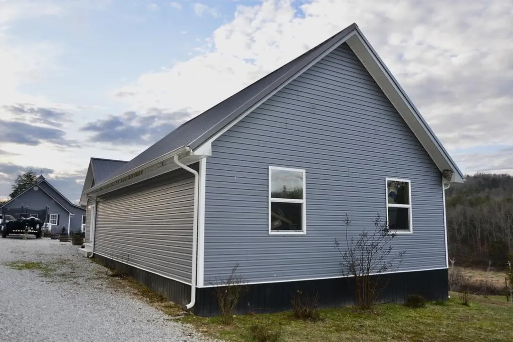325 Sinks Road Somerset KY 42501