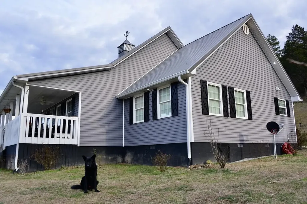 325 Sinks Road Somerset KY 42501