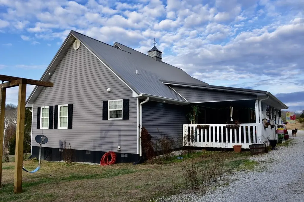 325 Sinks Road Somerset KY 42501