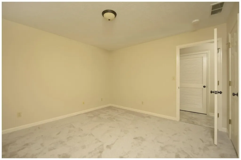 105 Oakmont Lane Frankfort KY 40601