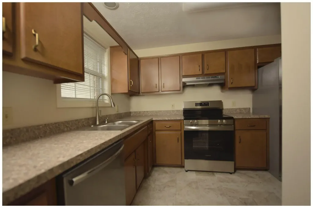 105 Oakmont Lane Frankfort KY 40601