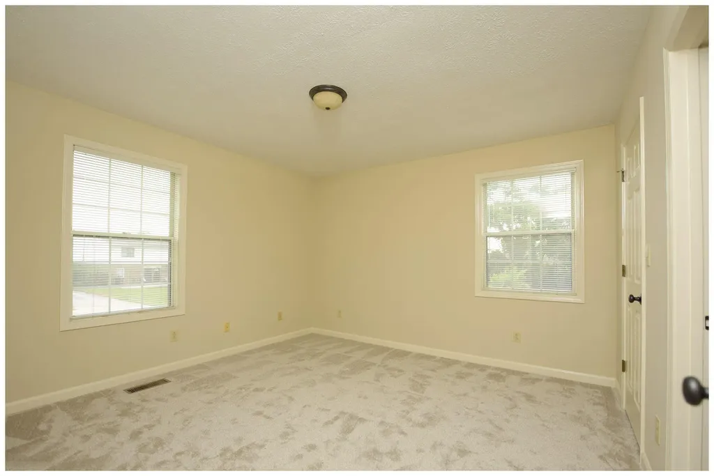 105 Oakmont Lane Frankfort KY 40601