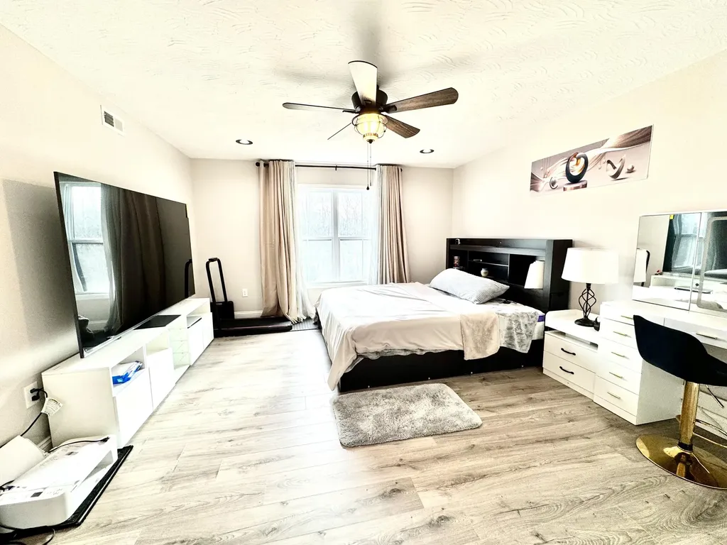 303 Sonny Aaron Drive Jamestown KY 42629