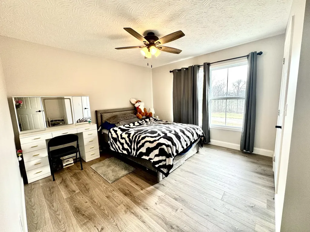 303 Sonny Aaron Drive Jamestown KY 42629