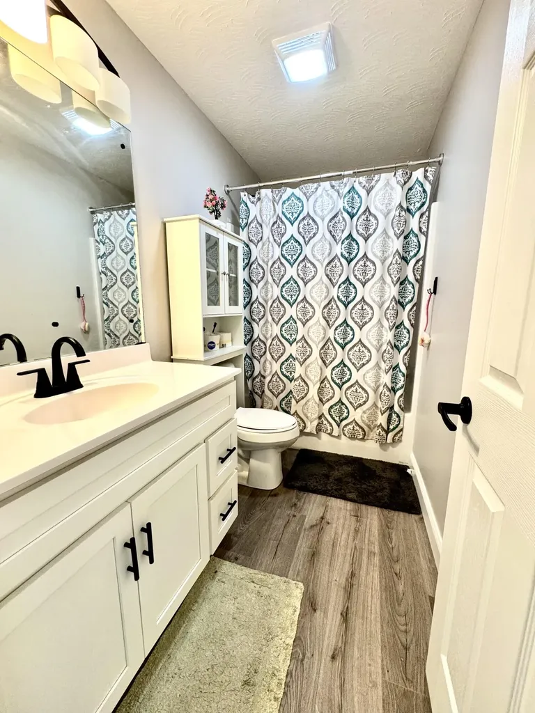 303 Sonny Aaron Drive Jamestown KY 42629