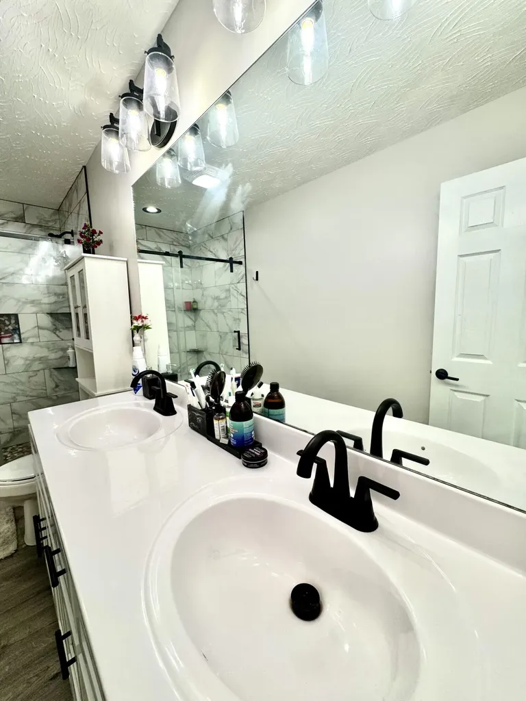 303 Sonny Aaron Drive Jamestown KY 42629