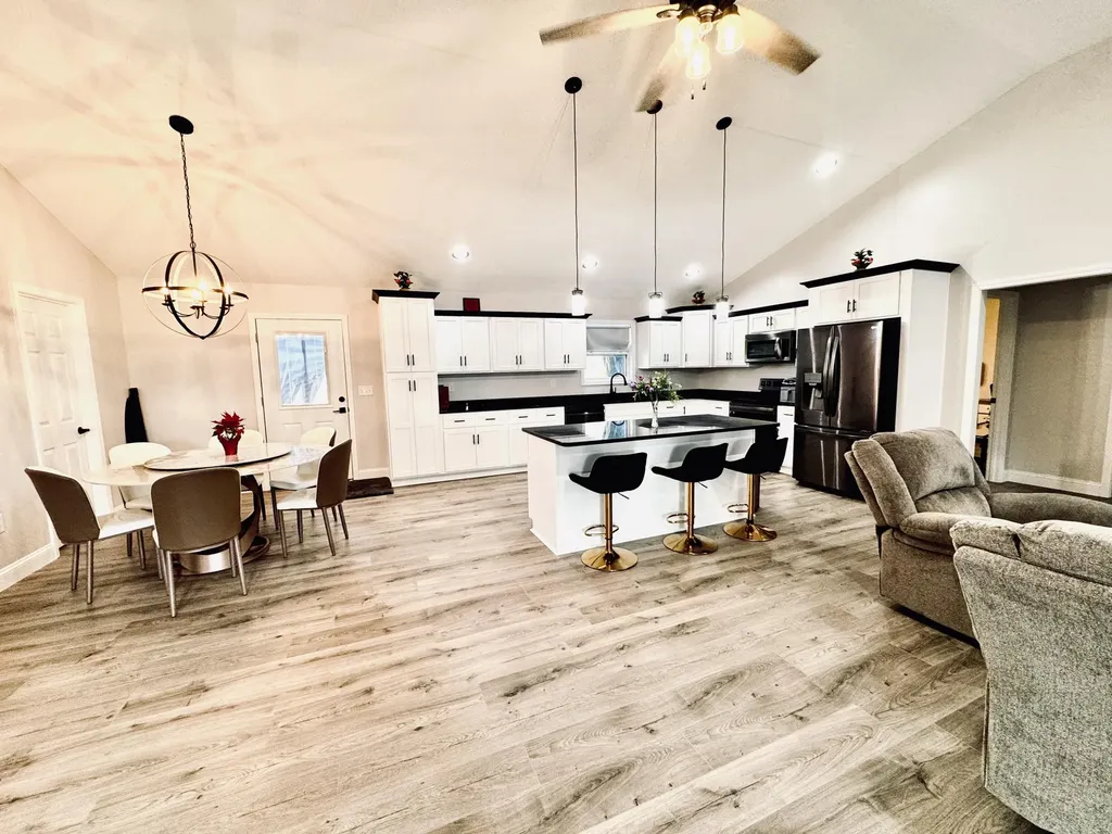 303 Sonny Aaron Drive Jamestown KY 42629