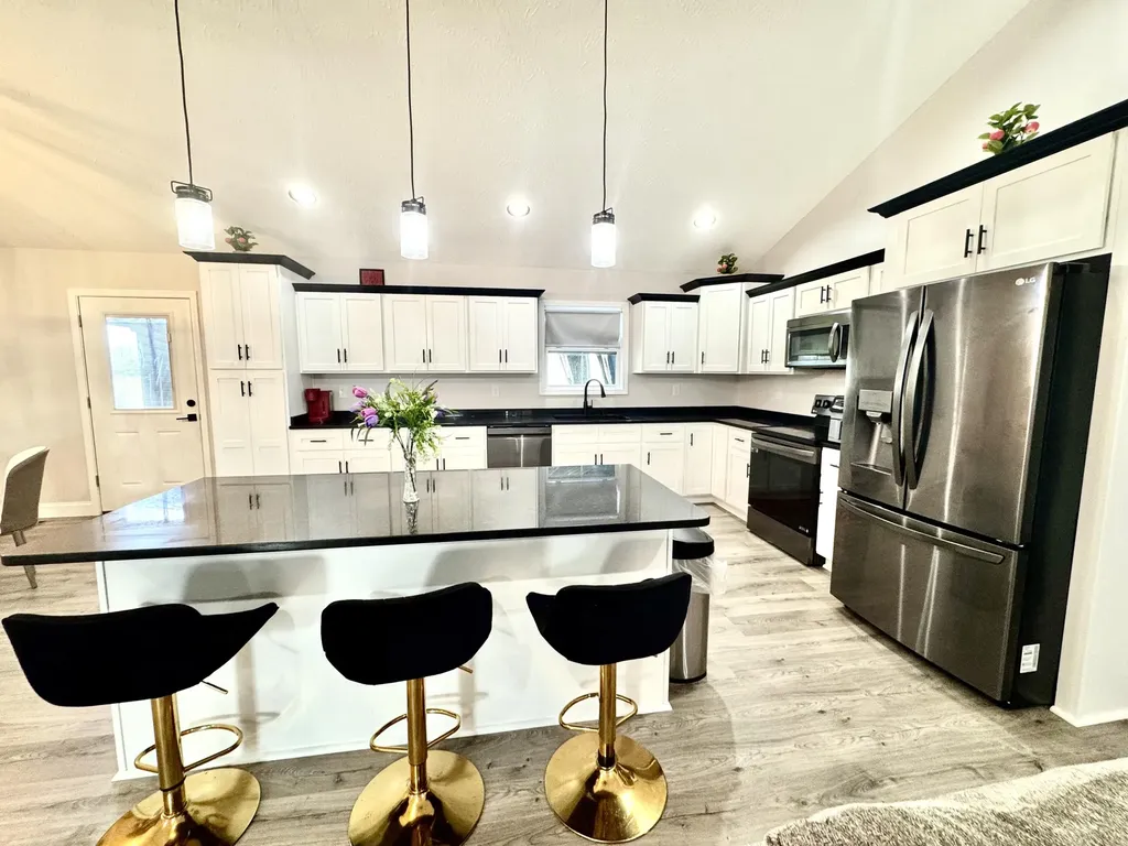303 Sonny Aaron Drive Jamestown KY 42629