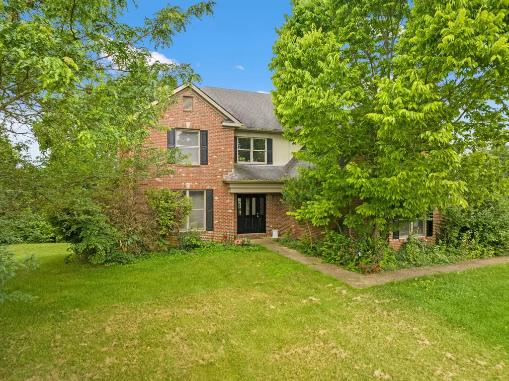 2309 Oregon Road Versailles KY 40383