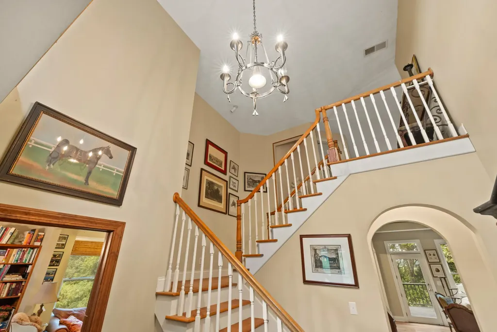 2309 Oregon Road Versailles KY 40383