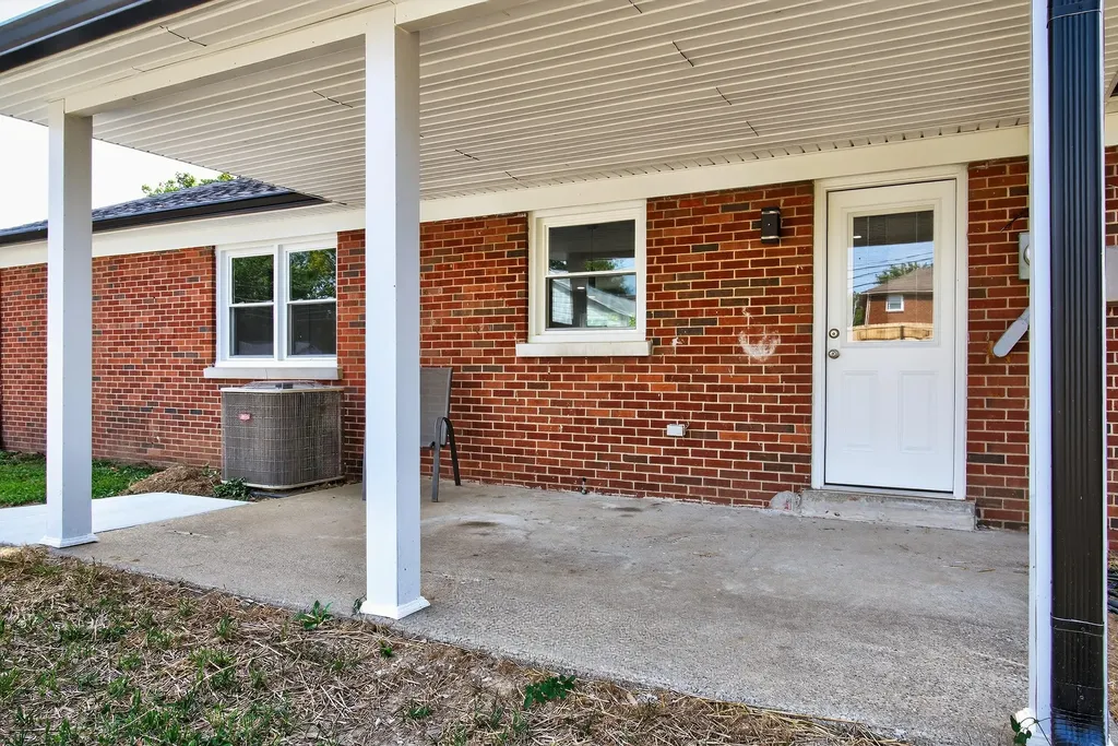 1821 Blue Ridge Drive Lexington KY 40505