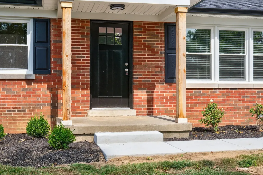 1821 Blue Ridge Drive Lexington KY 40505