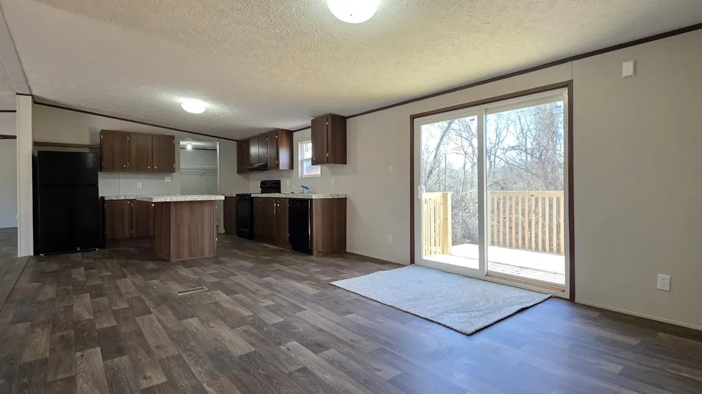 192 Eloise Road Louisa KY 41230