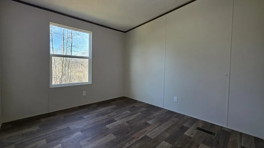 192 Eloise Road Louisa KY 41230