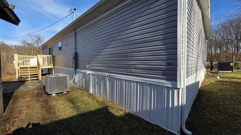 192 Eloise Road Louisa KY 41230