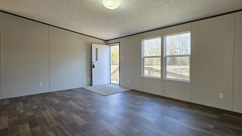 192 Eloise Road Louisa KY 41230