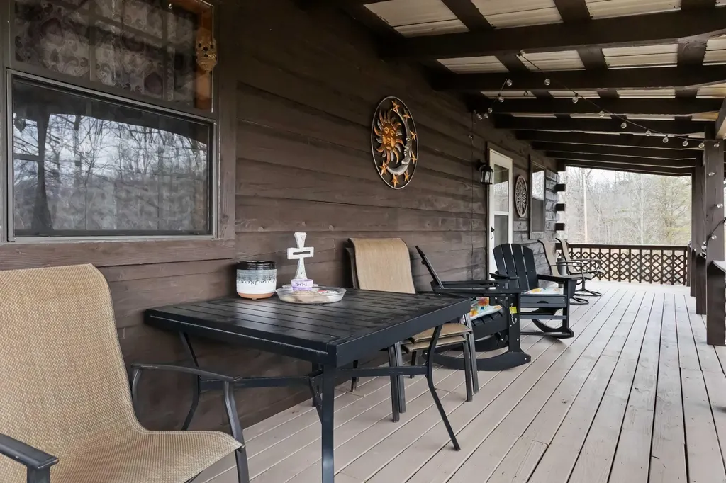 21 Clark Bottom Road London KY 40744