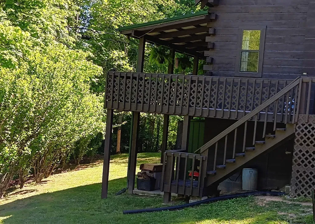 21 Clark Bottom Road London KY 40744