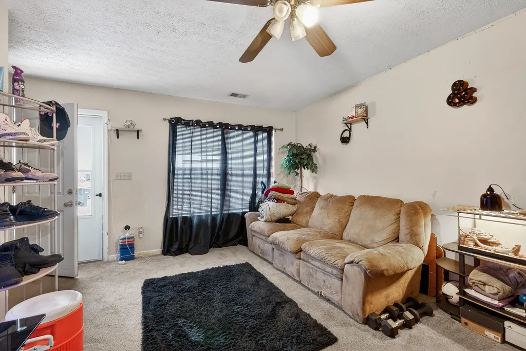 2806 Hanna Place Lexington KY 40509
