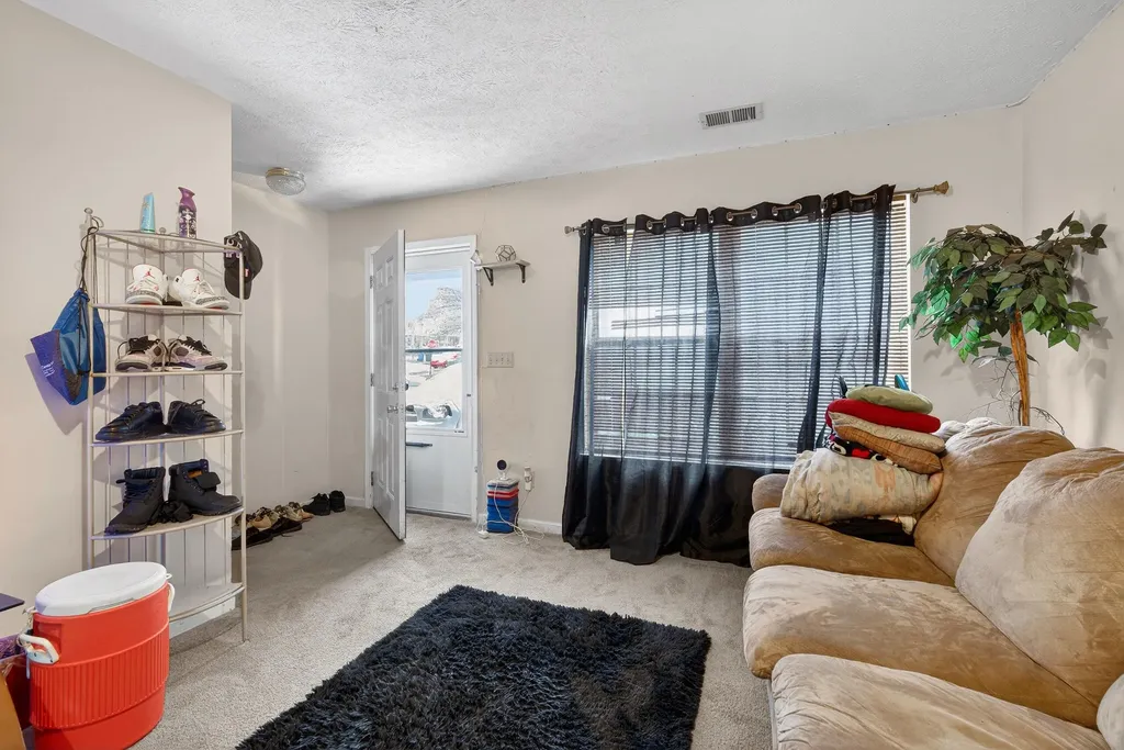 2806 Hanna Place Lexington KY 40509