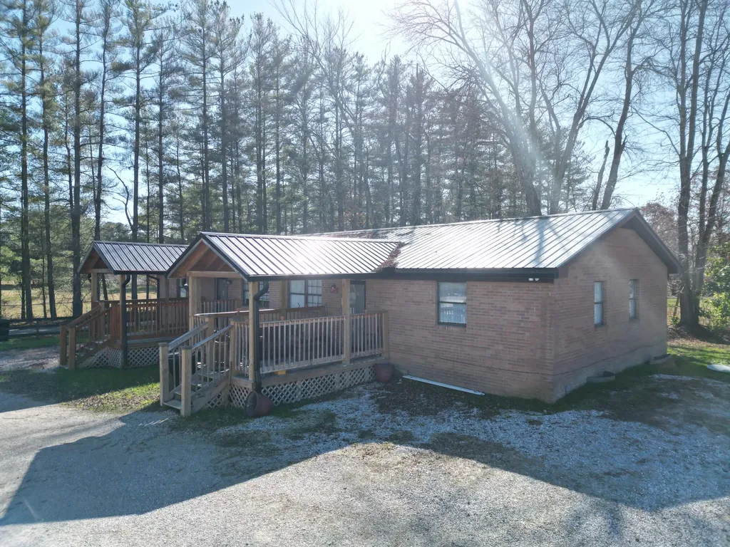 105 Dantley Drive Corbin KY 40701