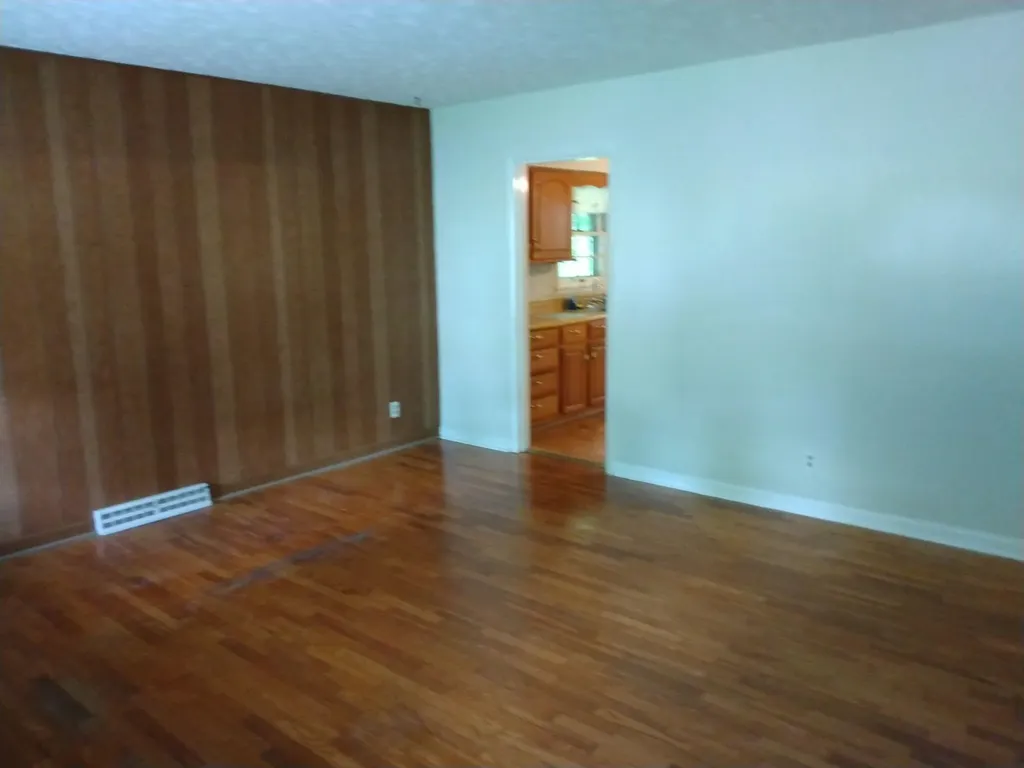 136 Lincoln Drive Frankfort KY 40601