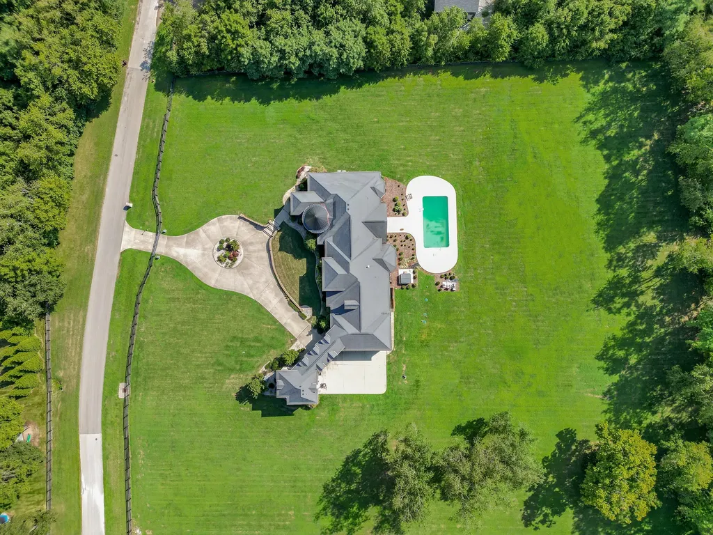 520 Cassity Way Nicholasville KY 40356