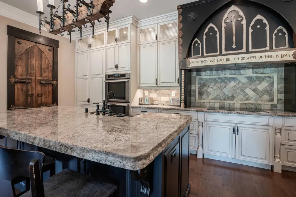 520 Cassity Way Nicholasville KY 40356