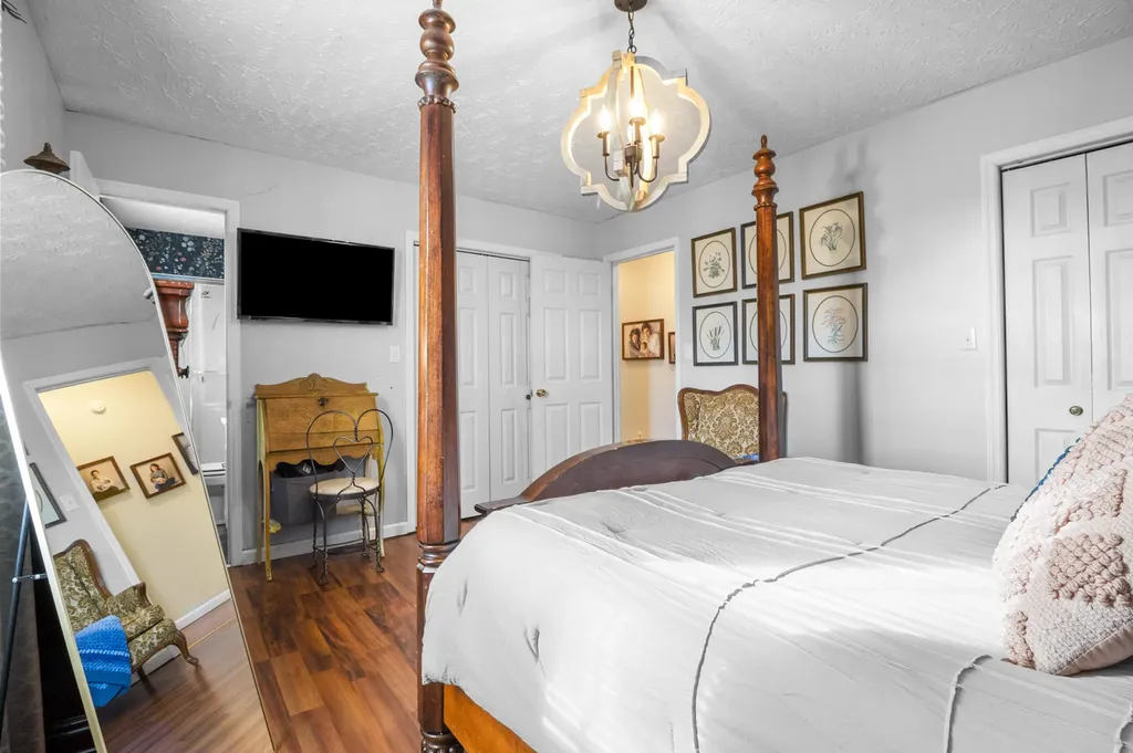 270 Peters Road Mckee KY 40447