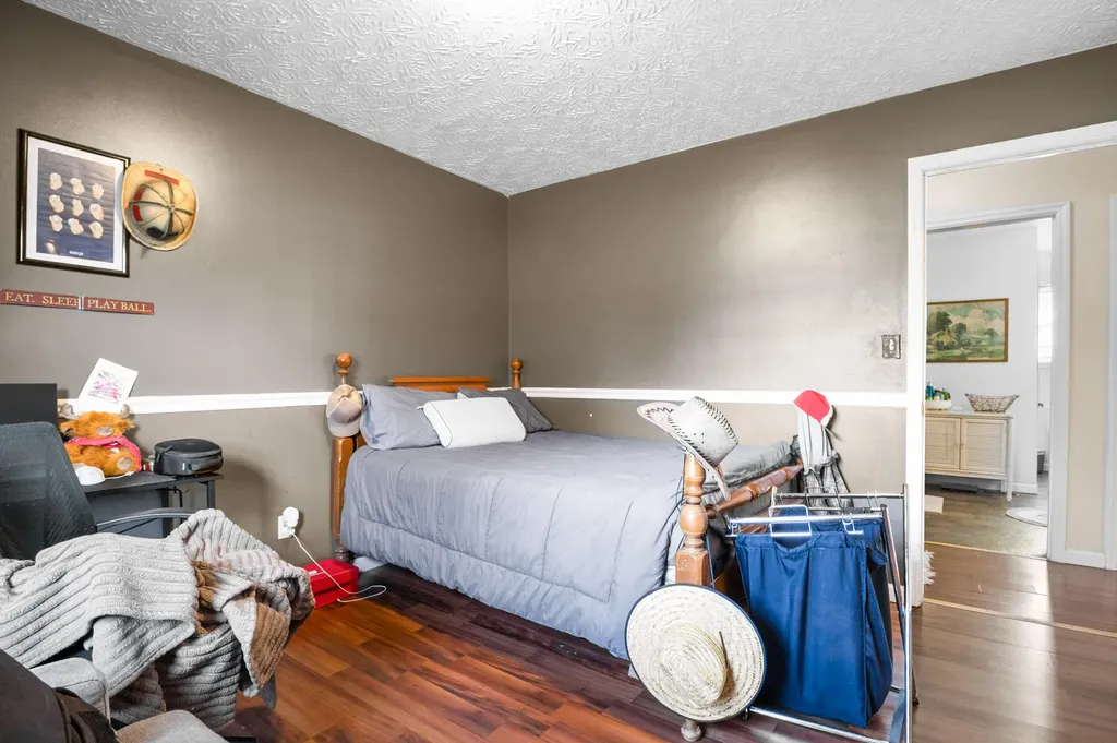 270 Peters Road Mckee KY 40447