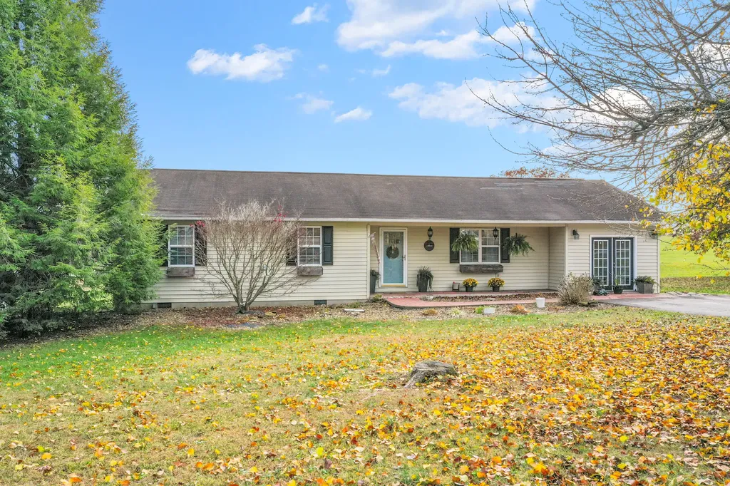 270 Peters Road Mckee KY 40447