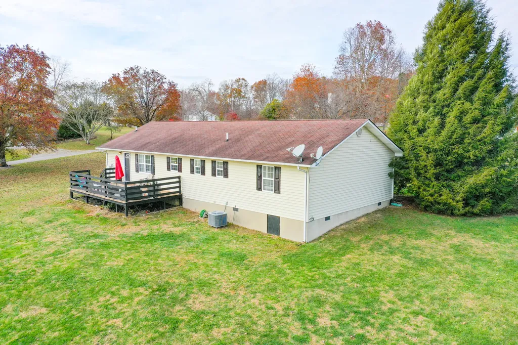 270 Peters Road Mckee KY 40447