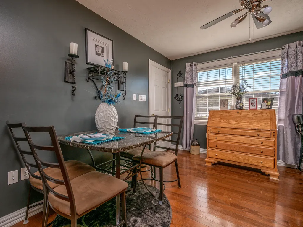 1064 Gardner Trail Salyersville KY 41465
