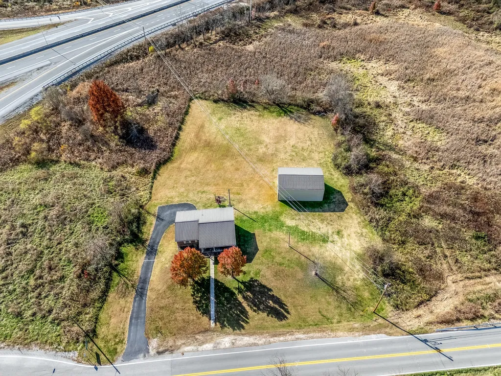 1064 Gardner Trail Salyersville KY 41465