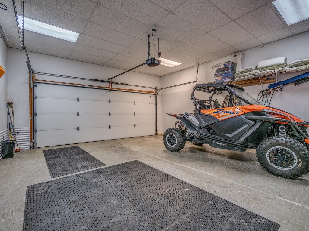1064 Gardner Trail Salyersville KY 41465