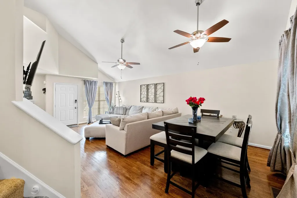 2248 Valencia Drive Lexington KY 40513