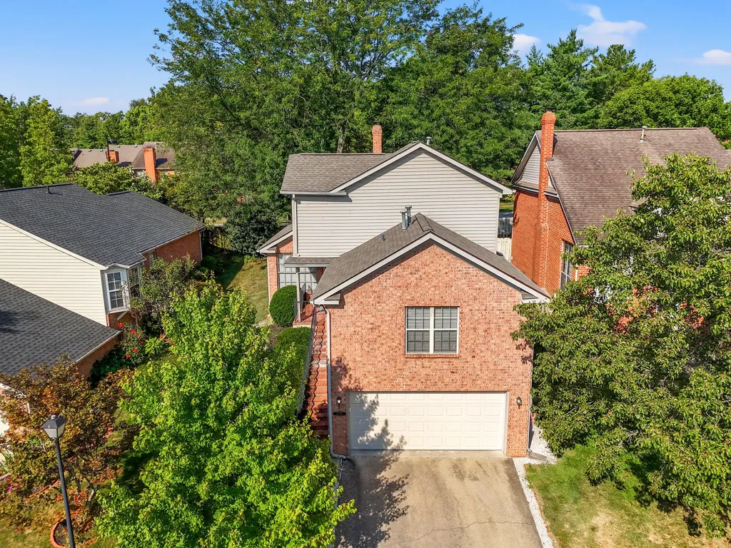 2248 Valencia Drive Lexington KY 40513