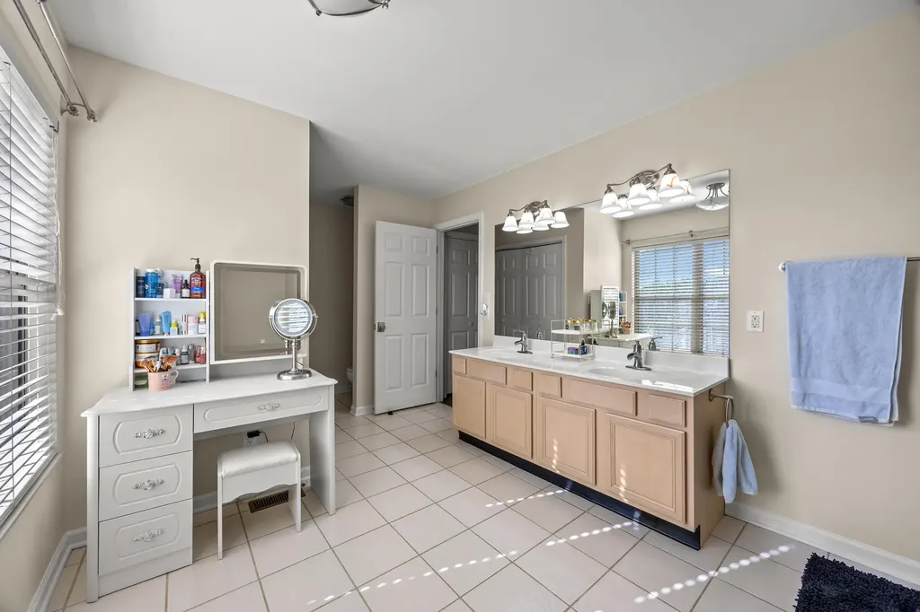 2248 Valencia Drive Lexington KY 40513