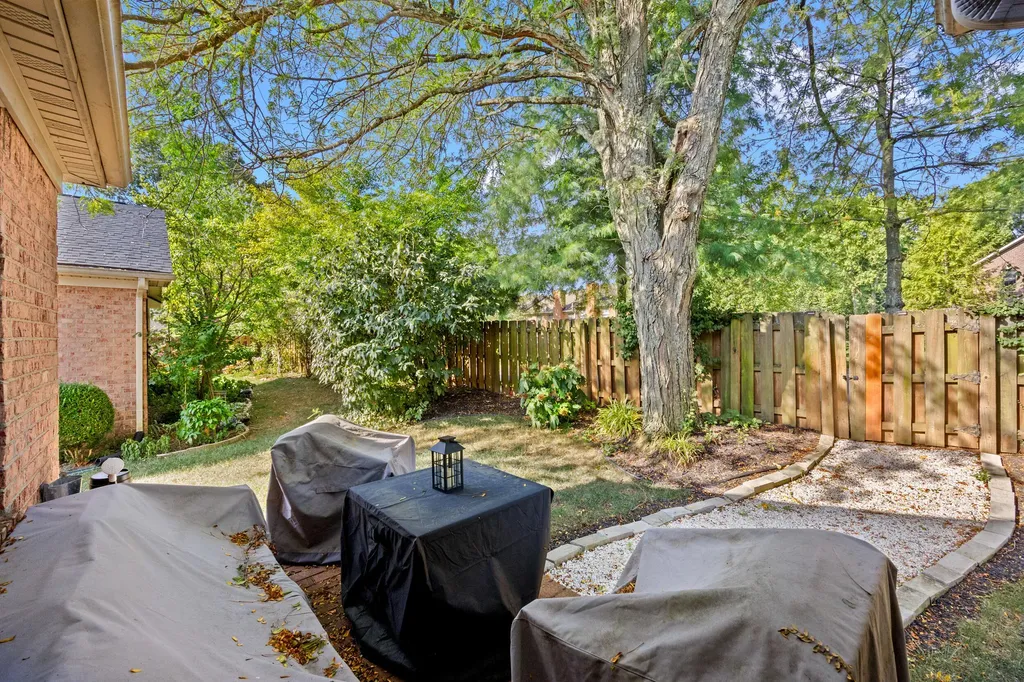 2248 Valencia Drive Lexington KY 40513
